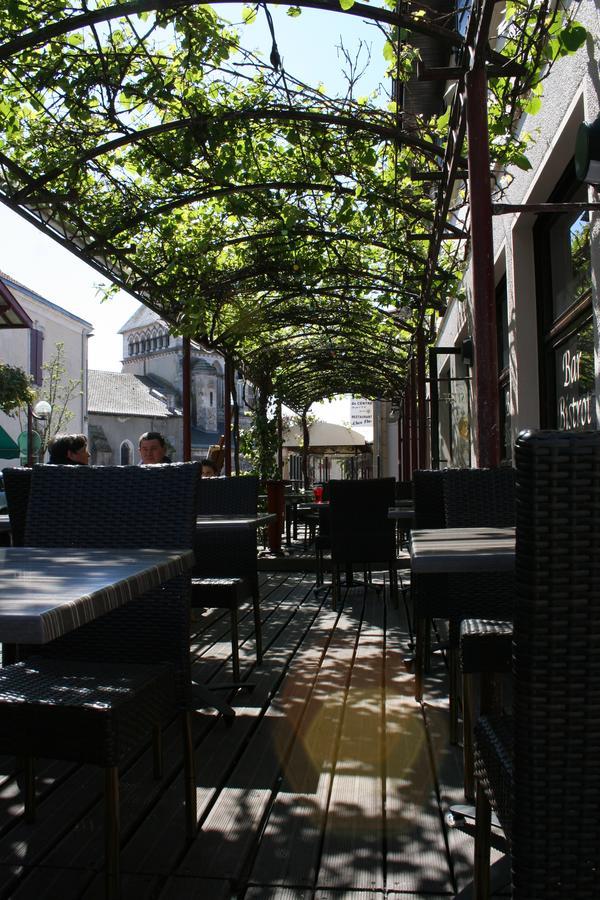 Hotel Restaurant Cousseau Parentis-en-Born Luaran gambar
