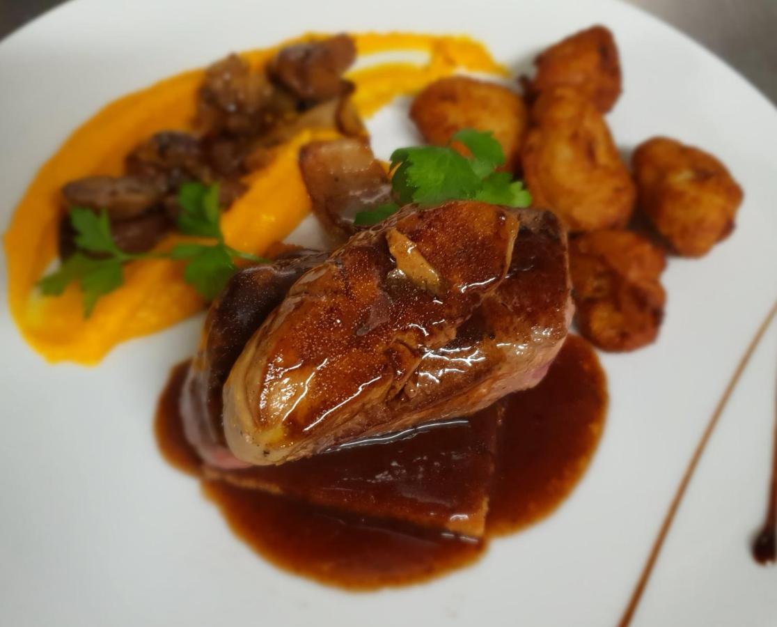 Hotel Restaurant Cousseau Parentis-en-Born Luaran gambar